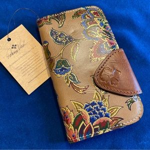 Patricia Nash Tapestry Wallet IPhone X and iPhone 11 Pro